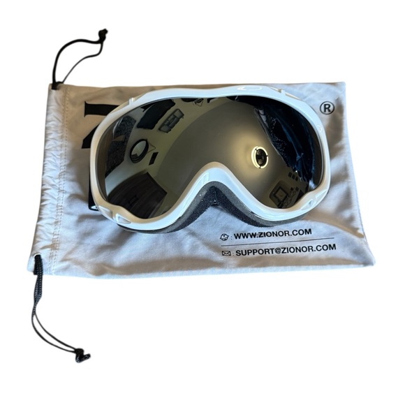 Zionor Accessories - ZIONOR Ski Goggles with White Frame, helmet compatible, NEW Unisex